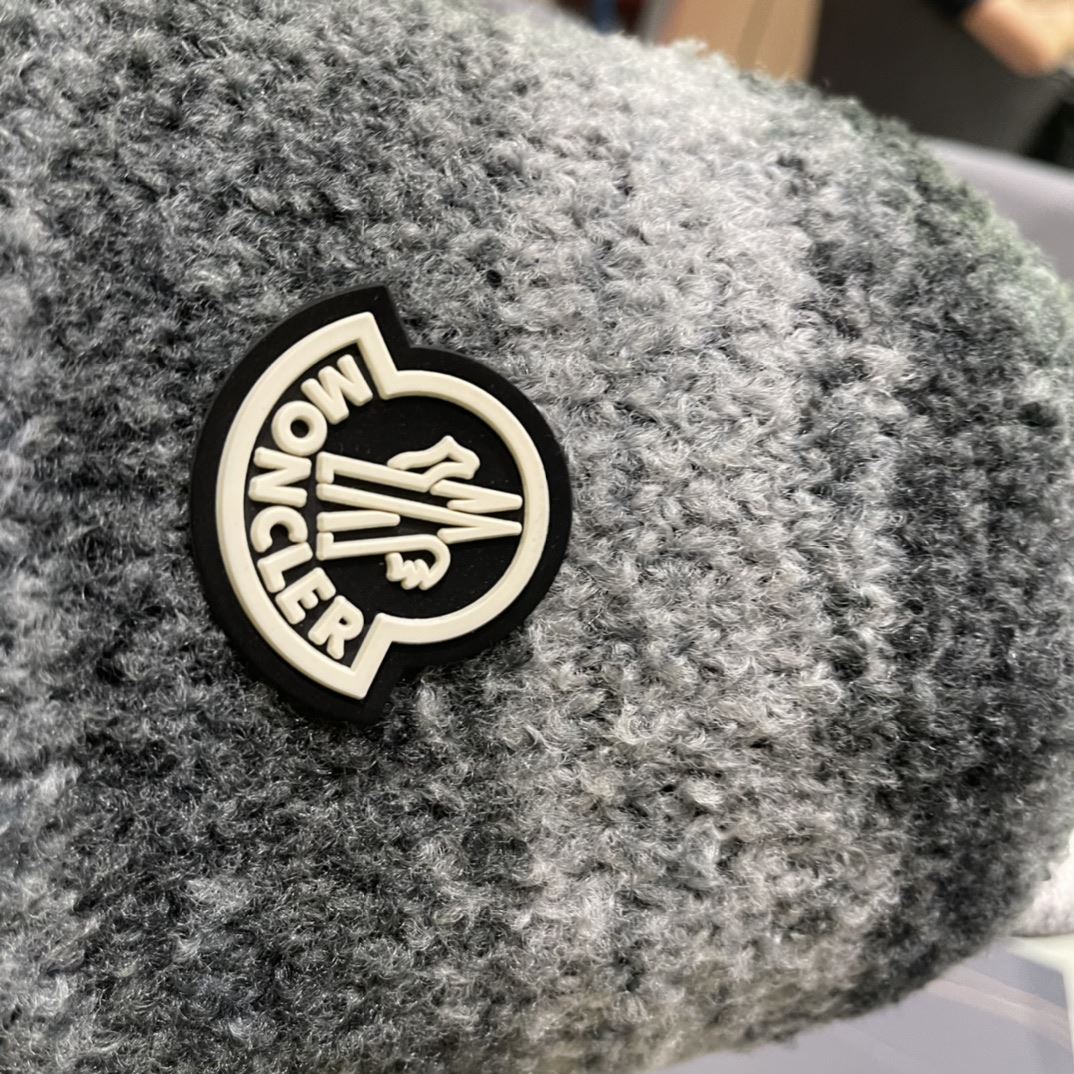 Moncler Caps